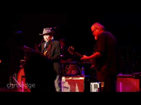 4K - Los Lobos w/Dave Alvin (HQ Audio) - Bertha (Dead cover) - 2021-08-01 - Pacific Amphitheatre