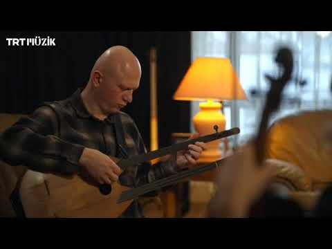 Sinan Ayyıldız, Audrey Wozniak -  Tekeler Köyü Zeybeği ( Karpuzlu İki Parmak Zeybeği)