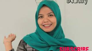 Download lagu Dj Booyah Heppy new year 2019 mp3