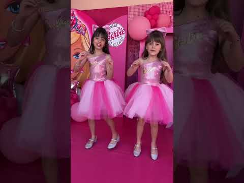 Barbie Blogueirinha - Laurinha e Helena - Música Nova