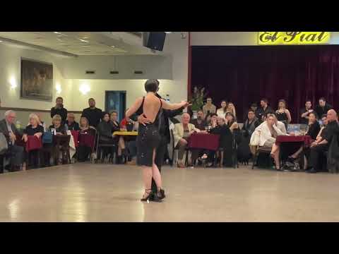 Ines Muzzoppapa and Dante Sanchez - Triunfal