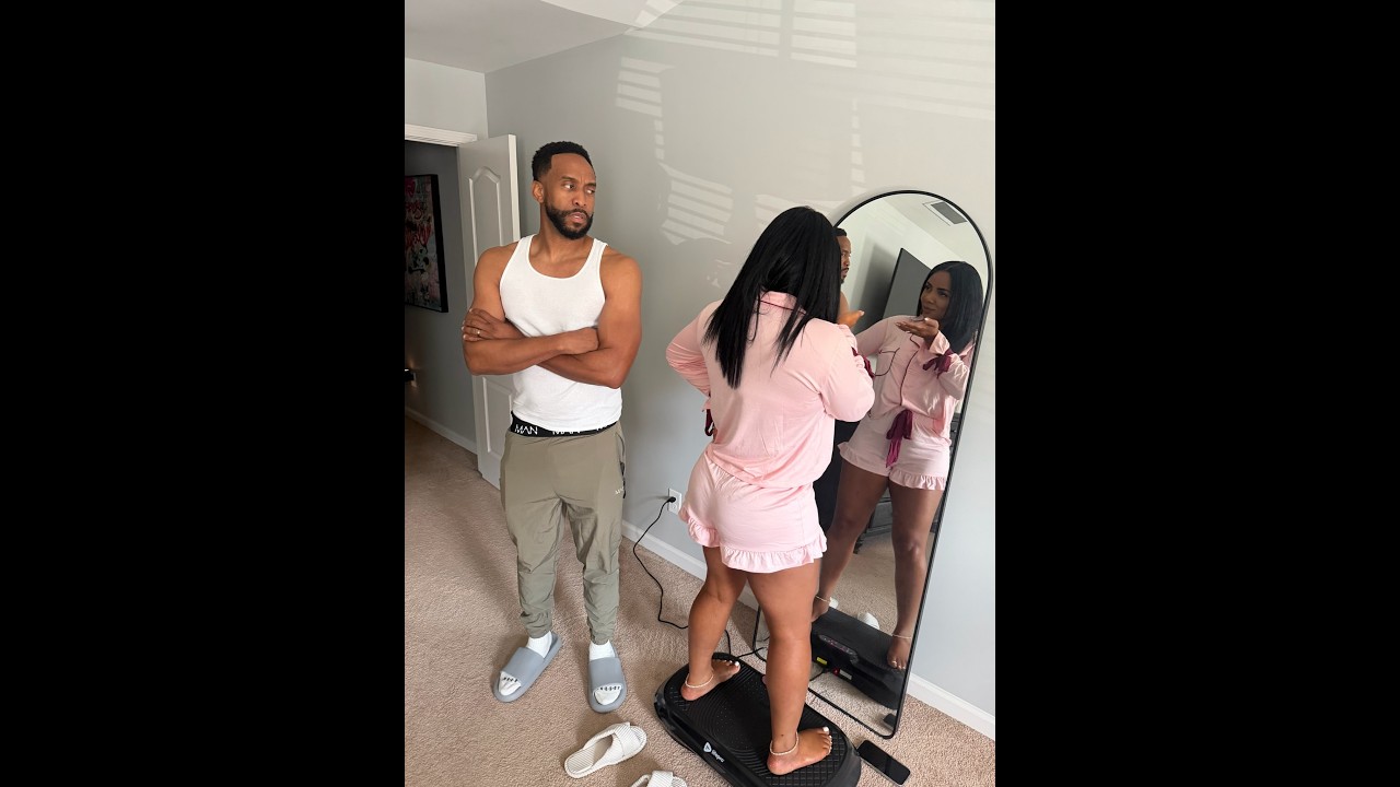 Candace tells Chase she wants to talk to Wayne about being the new Podcast Girls