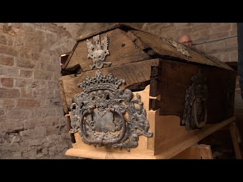 Gruft mit Särgen bald wieder hergerichtet: Richard Engels Engagement für die Dorfkirche Lüdershagen