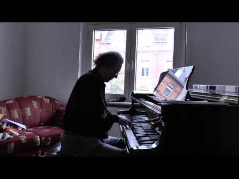 Guido Korbach 2te Klavier-Improvisation 1. 7. 2014 17h