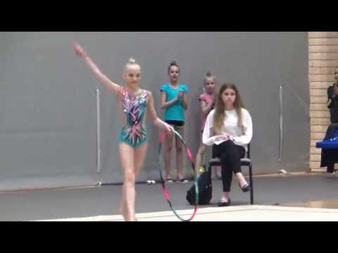 Patrīcija Feldmane hoop