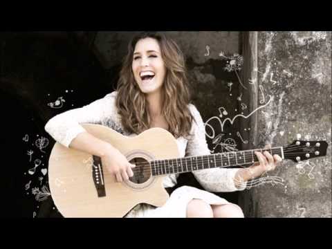 Soledad | Dame una sonrisa (feat. Carlos Vives)