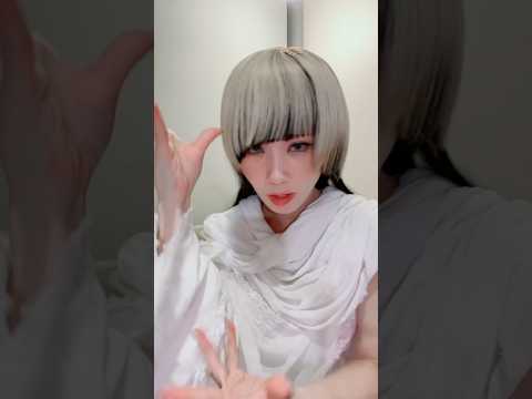 横アリで初披露した #うつくしじごく ライヴでの手振りです🤌🤌🪷