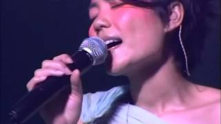 Faye Wong - Eyes On Me (Japan Concert 2002).