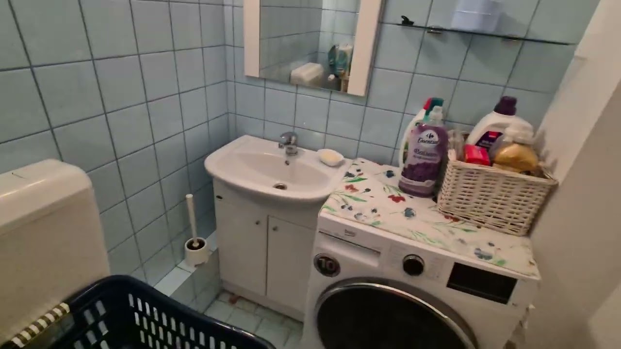Tur video  Apartament 3 Camere Unirii Bucuresti