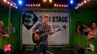 Brian Fallon -1930 (acoustic) 3 on stage