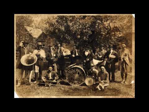 Strike Up The Band - Red Nichols & His Strike Up The Band Orchestra (1930)