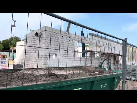 Platz 11 Umbau : Fast alles ist Abgerissen: Teil 1 vor dem Spiel 