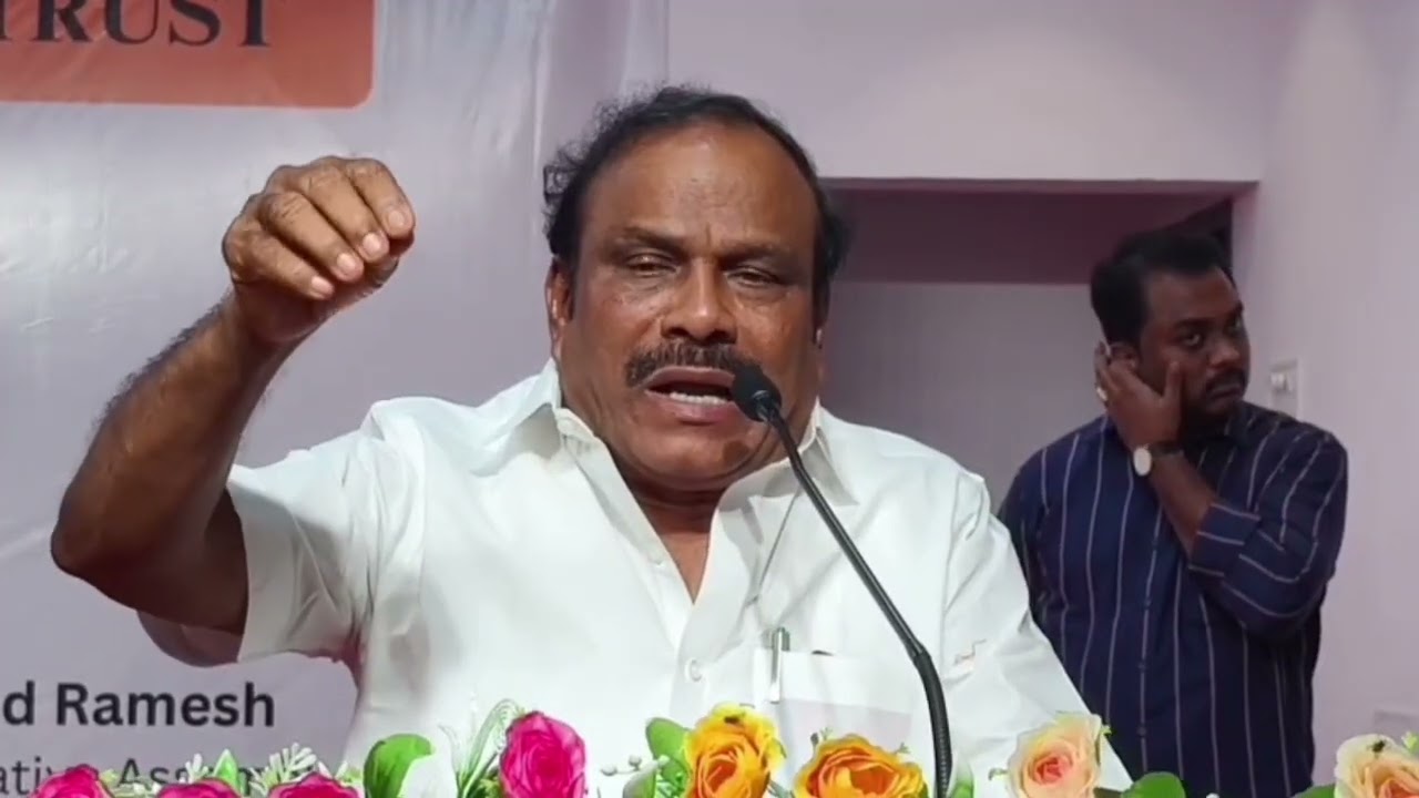 தமிழ்நாடு வீட்டு வேலை தொழிலாளர் நல வாரியம் சார்பில் தமிழ்நாடு அரசு தொழில் நலன் மற்றும் திறன் மேம்பாட்டு துறை அமைச்சர் சி.வி கணேசன் தலைமையில் கொண்டாடப்பட்டது. !