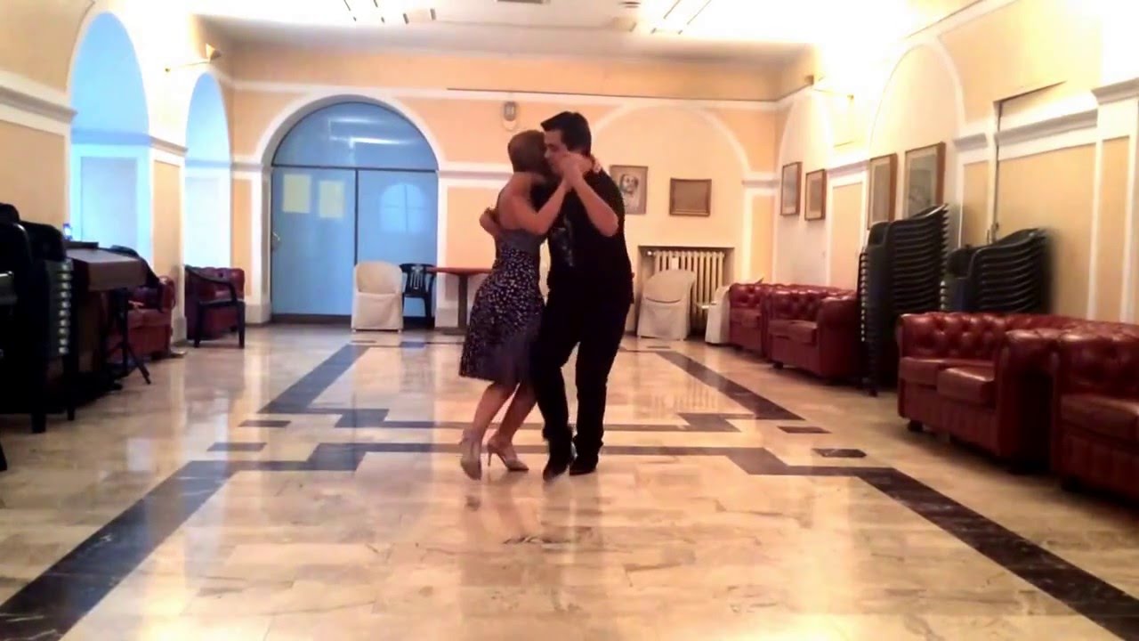 The Mantova Tango dress: Sebastian Zanchez & Malvina Gili improvisation