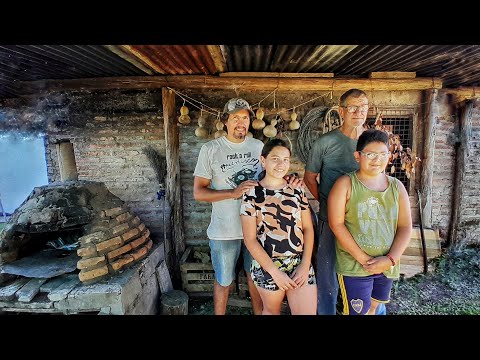 A FREE and SAFE life in the COUNTRYSIDE! | Clay oven, crops, and ANIMALS are their WHOLE WORLD | ...