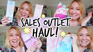 SALES OUTLET SHOPPING HAUL! Yankee Candles, Adidas & Spring Outfits!