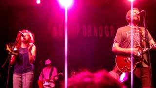 The New Pornographers - Sing Me Spanish Techno