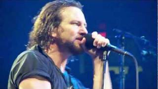 Pearl Jam - Outta My Mind - 10.31.09 Philadelphia, PA