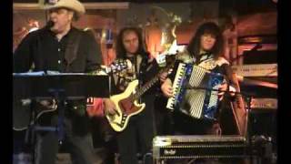 Wild Taco - She Never Spoke Spanish To Me (Texas Tornados)