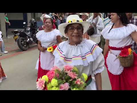 En Ciudad Bolivar Antioquia  Desfile de la Arriería 1/2