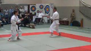 preview picture of video 'Karatedemonstratie Shotokan Mol 2003'