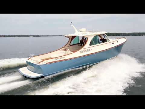 Hinckley Picnic Boat 34 video
