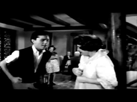Oye Niña video