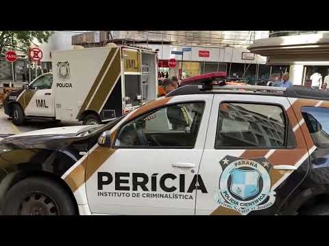 Mulher se jogou agora pouco do décimo andar no centro  Curitiba