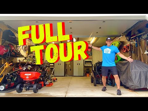 WHAT'S INSIDE THE GARAGE GEAR GARAGE? (Full Tour)