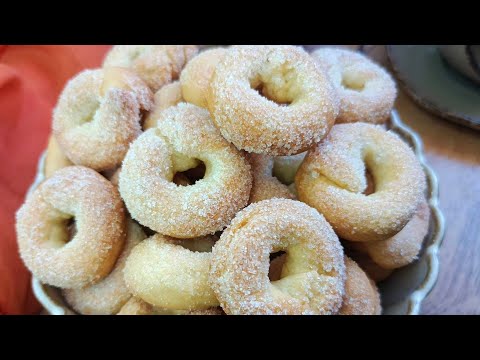 PRENDI un BICCHIERE di #VINO BIANCO e prepara questi #biscotti in 5 minuti#TARALLI PUGLIESI