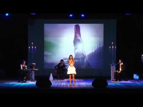 Sofia Pertinhez - Love you like a love song