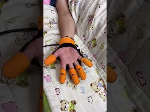 ▶️ Easy-use hand trainer for seniors and stroke patients  ( # 1902 ) @MaviGadgets Hand Trainer Glove