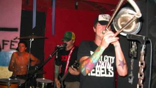 Big D And The Kids Table - Describing The Sky (sk8-bit)