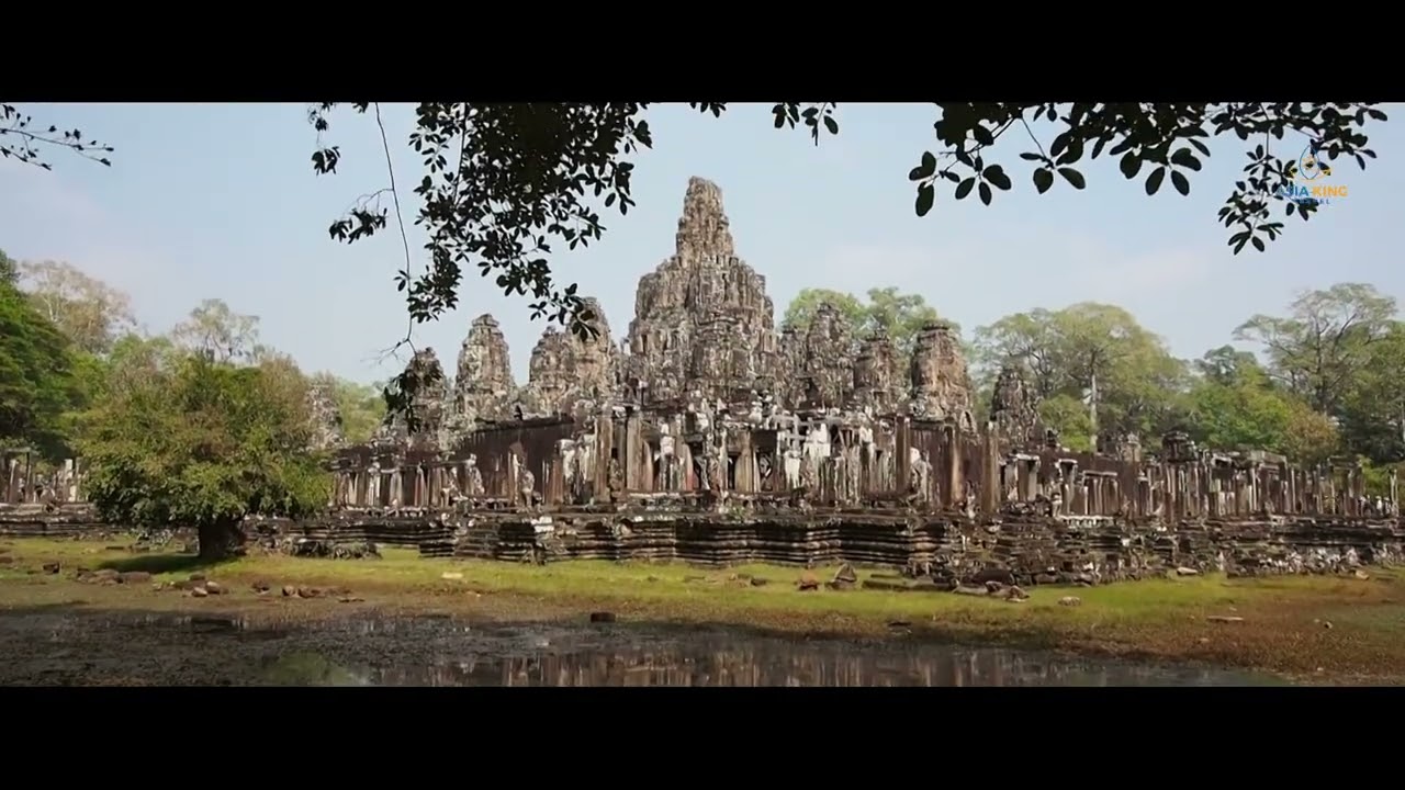 Angkor Wat Temple - The largest religious monument in the world