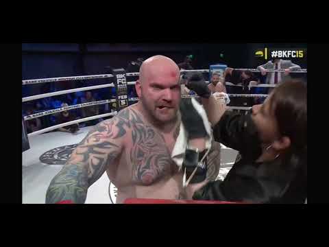 JOSH BURNS VS CHRIS SARRO