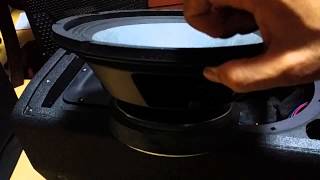 Video thumbnail for JBL PRX710 woofer breakdown by 이웃집딴따라