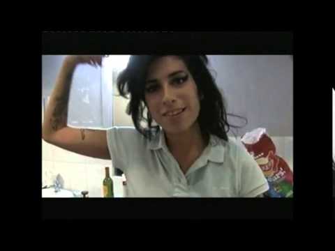 Amy Winehouse - backstage at the NME Awards 2007