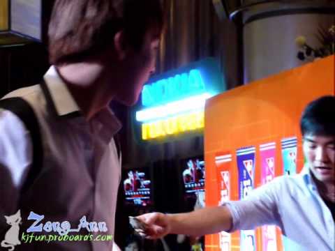 [Fancam] 100729 ZE:A - After Fan Sign @ Paragon Cineplex