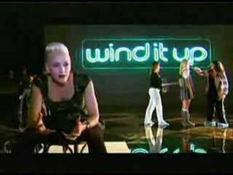 Gwen Stefani - Making The Video "Wind It Up" 2007. Part 2