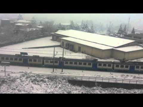 Una Ale 582 sotto la Neve.