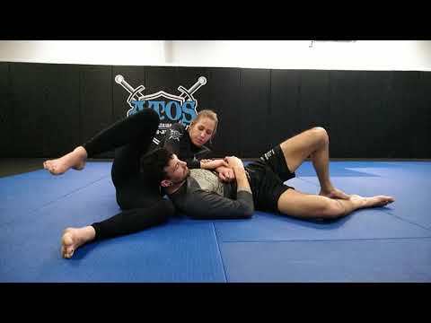 Scissor Choke Tutorial by Nikki Sullivan