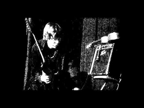 LA MADRE TIRANA-Sónicos, deprimidos y digitalizados .