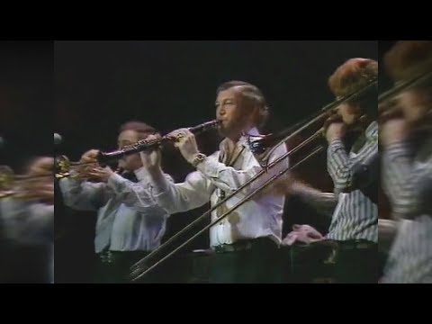 Paddy Cole Superstars | Bourbon Street