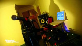 Droppin Science Radio Show Behind The Scenes: DJ Daredevil Scratch Practice 1 Jan 2012