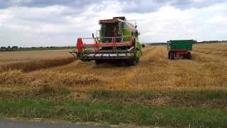 preview picture of video 'Claas Dominator 98 SL bei der Ernte 2013'