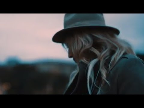 Amel Wahby, White & Spirit - Baid anii (Loin de moi) | Extrait de "Latifah, le Coeur au Combat"