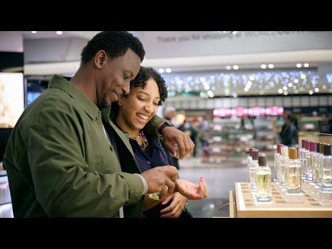Love | Heathrow Festive Travel Stories 2023