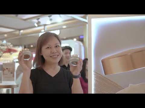 Launching New Elizabeth Arden Ceramide Lift Firm Advanced