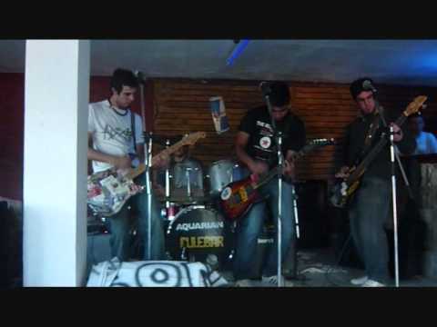 NO SOMOS NADA punk - HSUICIDIO