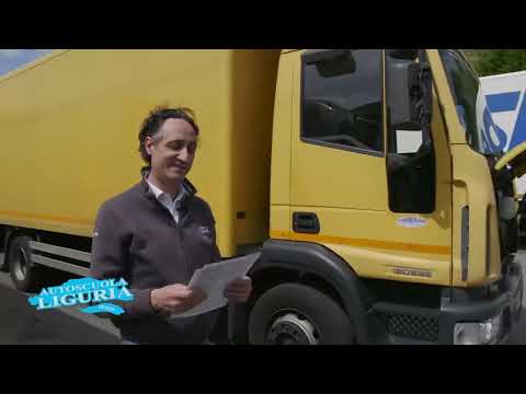 Simulazione d'esame patenti superiori: Patente C Fase 1